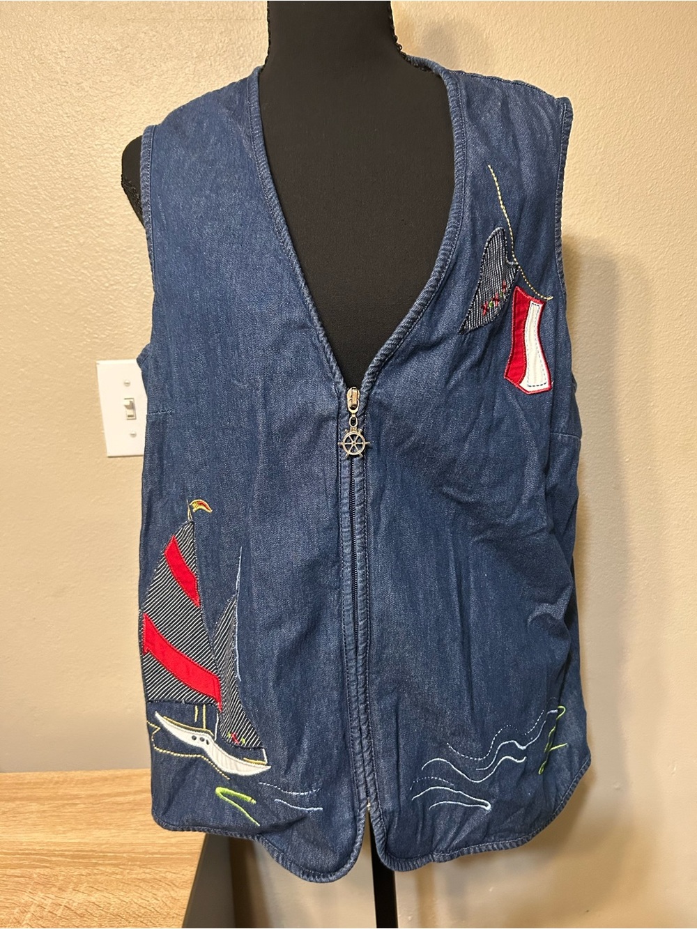 Vintage Allison Daley 12P Denim Vest Nautical Sailboat Embroidered Coastal Zip
